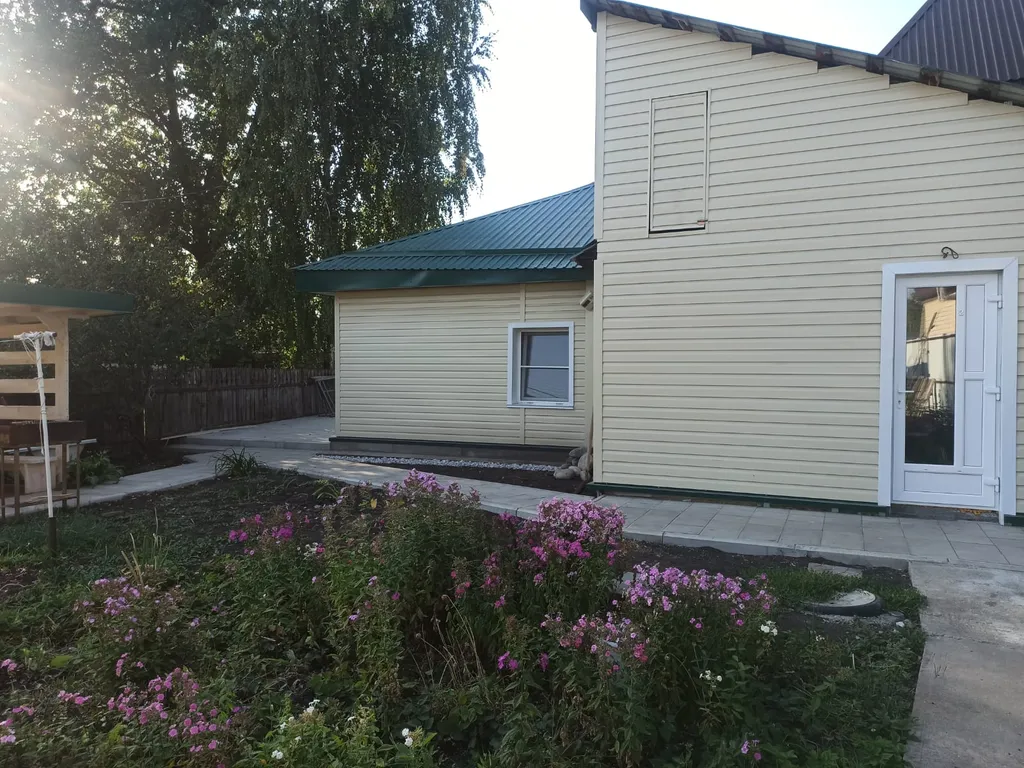 Номер с беседкой