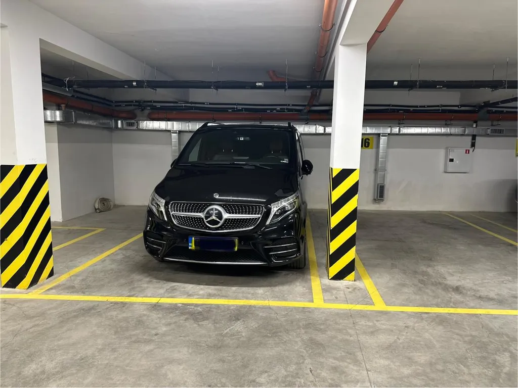 Трёхкомнатная квартира у пляжа, вид на море из всех комнат, два бассейна