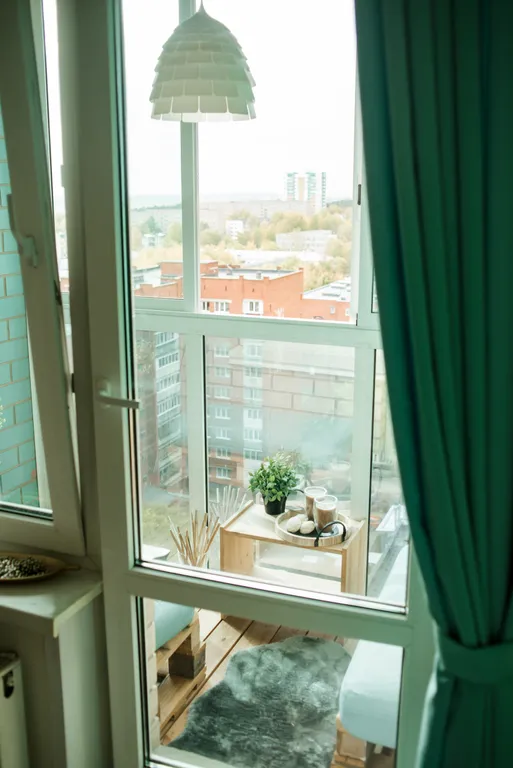 Шикарная квартира видом на пруд около зоопарка