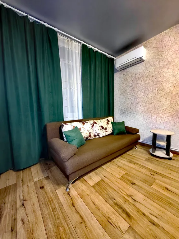 Отличная квартира рядом с ледовым дворцом и стц