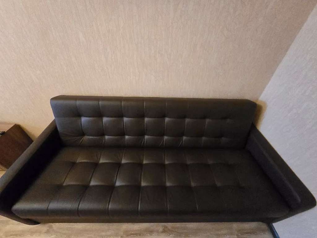 Отличная двухкомнатная квартира в 2 километрах от Псковского Кремля