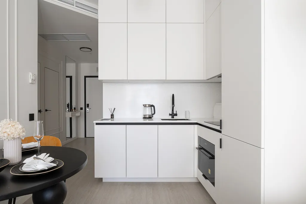 Двухкомнатный Lux с одной спальней