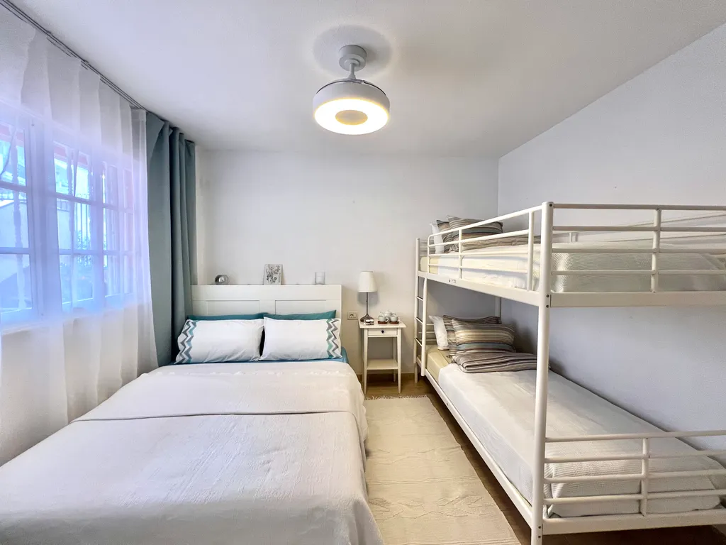 PaulMarie Family Apartment Panoramic