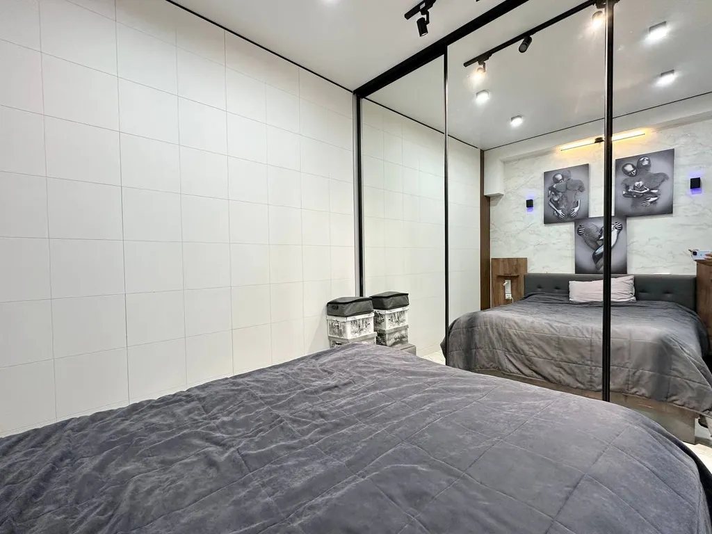 Двухкомнатные апартаменты с прямым видом на море и роскошной террасой