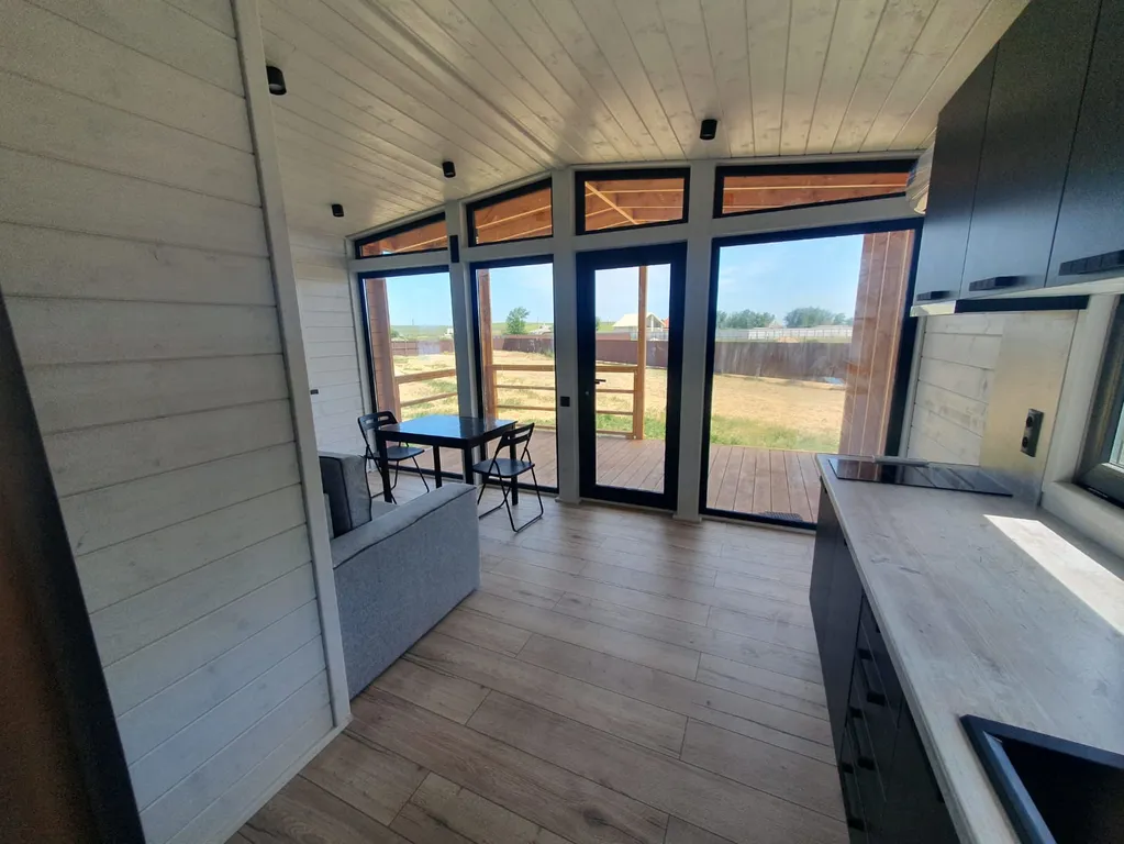 Домик у моря