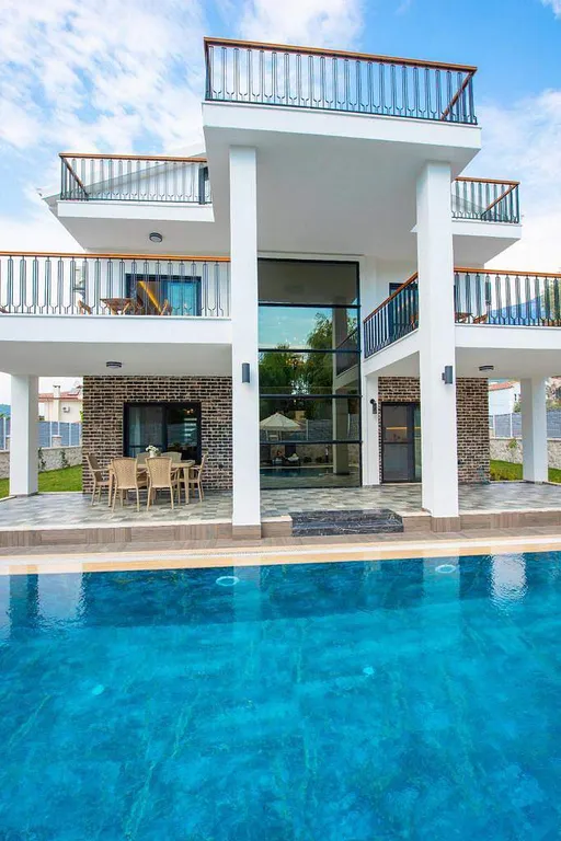 Вилла 1407 в Олюденизе 4+1