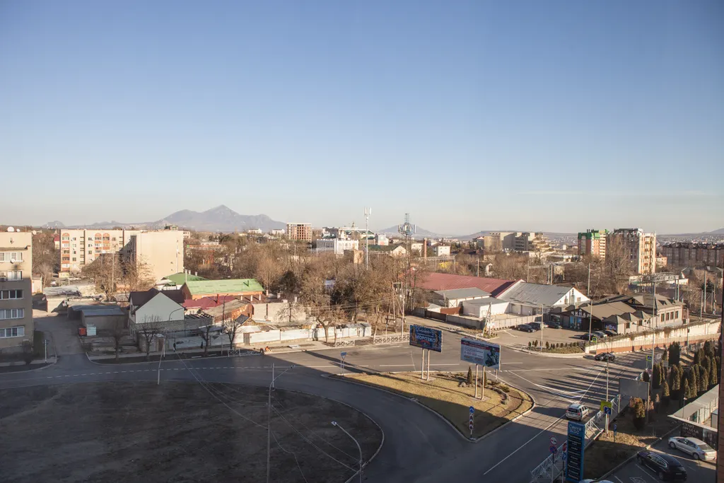 Душевная квартира в центре города с видом на горы и на город