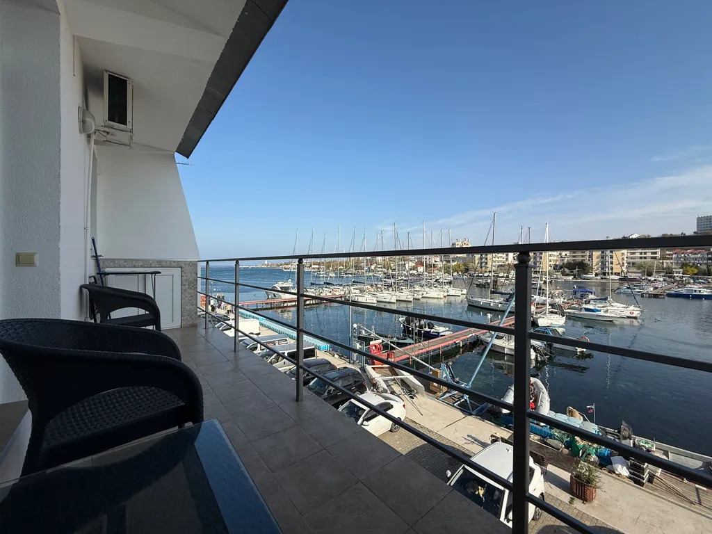 Квартира 1-комнатная квартира, пляж 10 минут, рядом Парк Победы — Севастополь