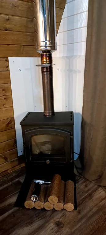 Гостевой дом Black Aframe 2