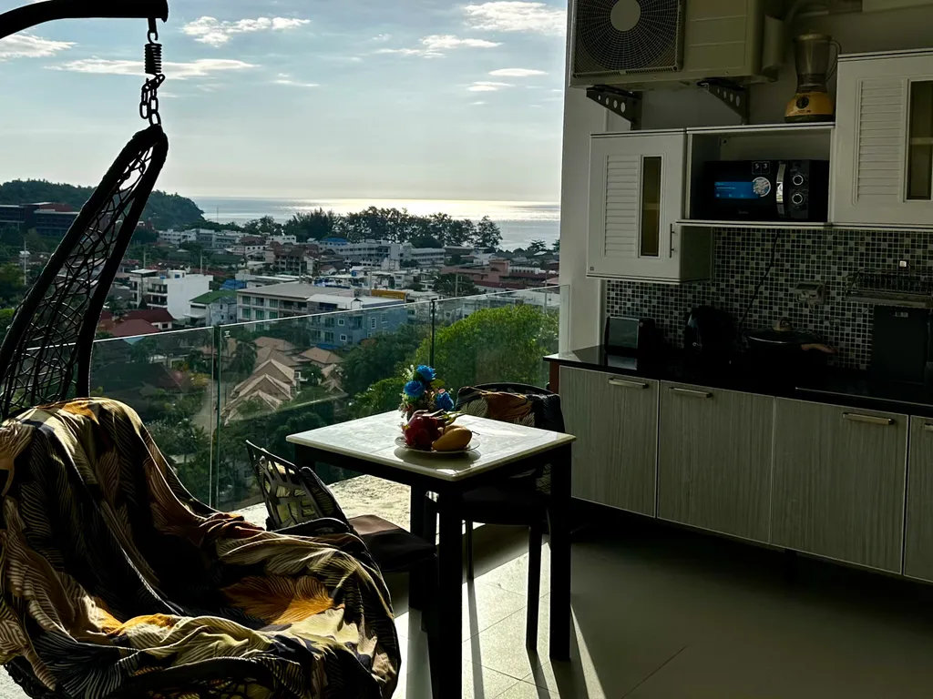 Видовая студия на пляже Карон