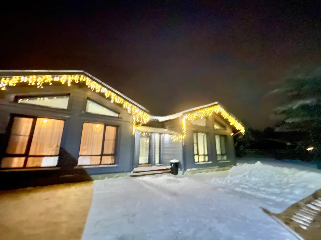 Коттедж Новогодний котедж в 30 минутах от центра Санкт-Петербурга — Сестрорецк