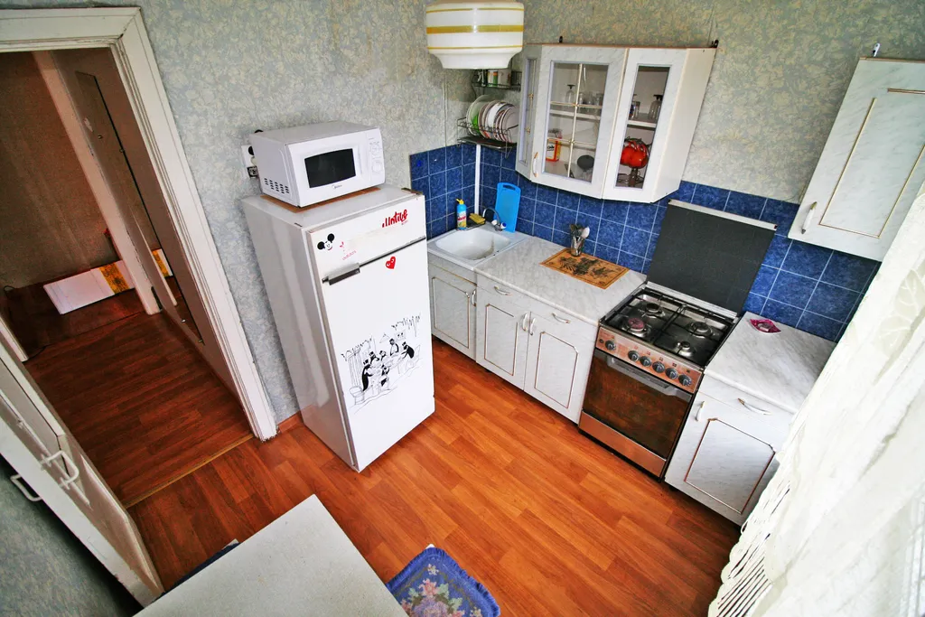 Квартира Тополиная квартира рядом с вокзалом — Кириши