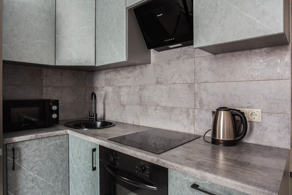 Однушка недалеко от СК Триумф