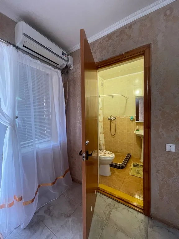 Большой семейный стандарт с бассейном и детской площадкой