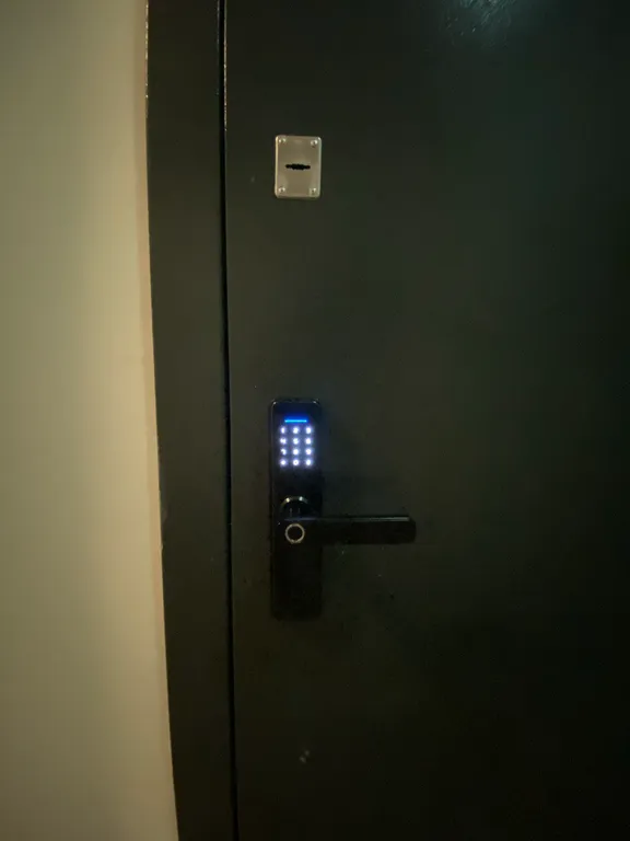 Артефакты рядом с аэропортом Шереметьево