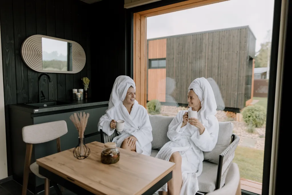 Коттедж Дом у Озера с панорамным видом, баней и чаном — Осташёво