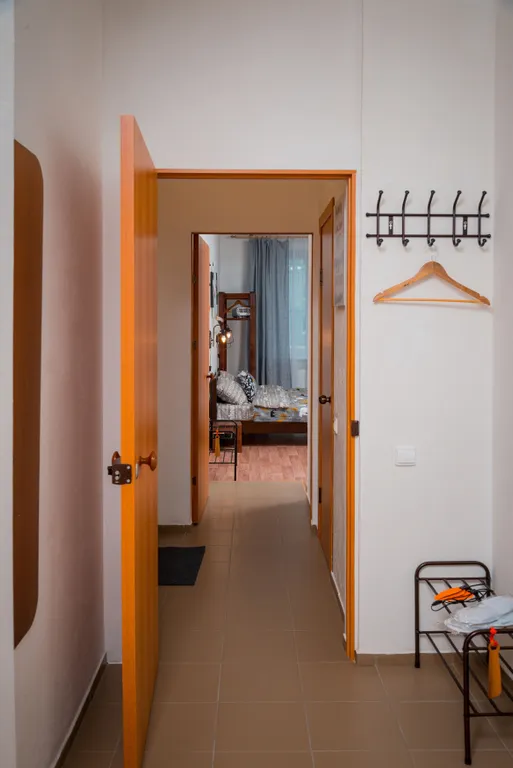 Двухкомнатная квартира на Холмогорова