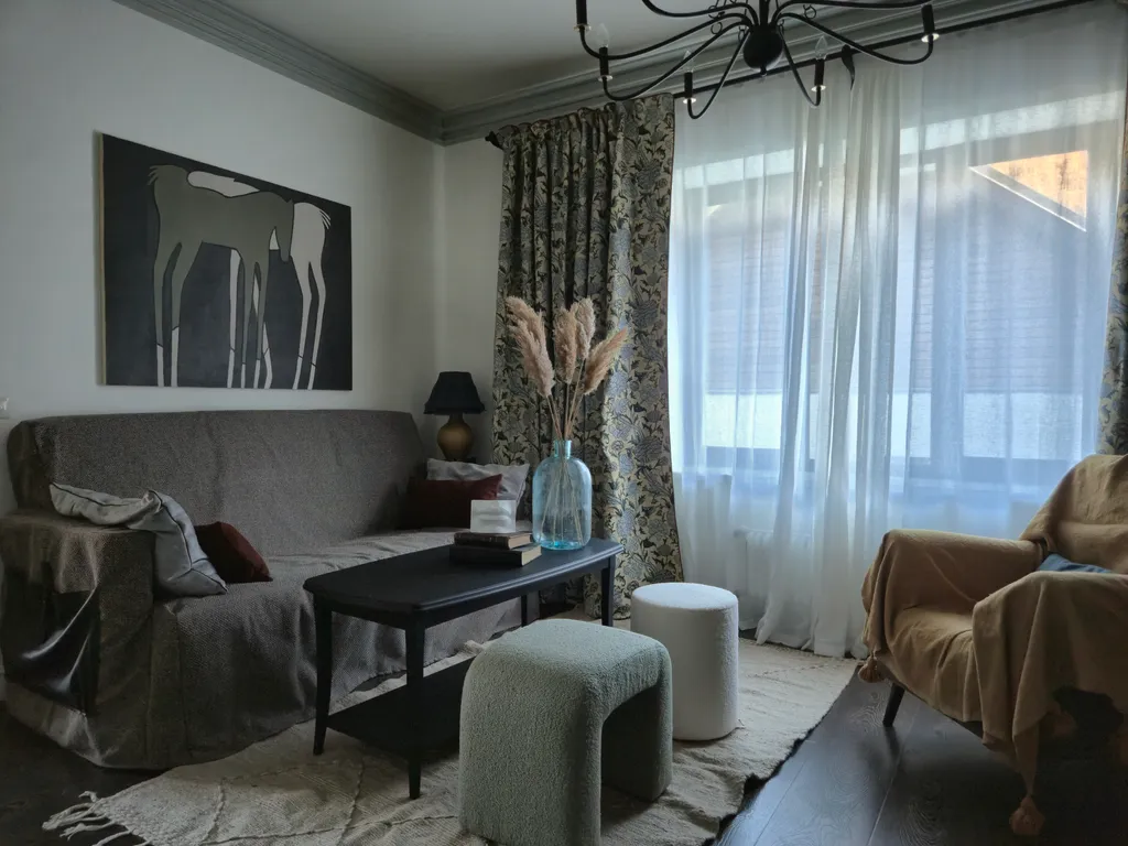 Дом в Кисловодске с авторскими интерьерами на стыке курорта и природы