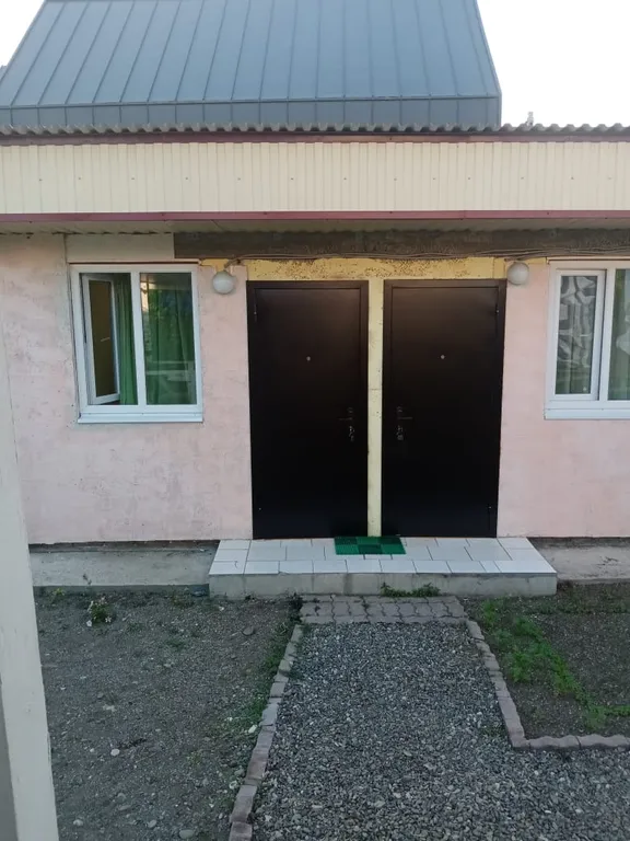 Квартира Бюджетная комната с удобствами — Сириус