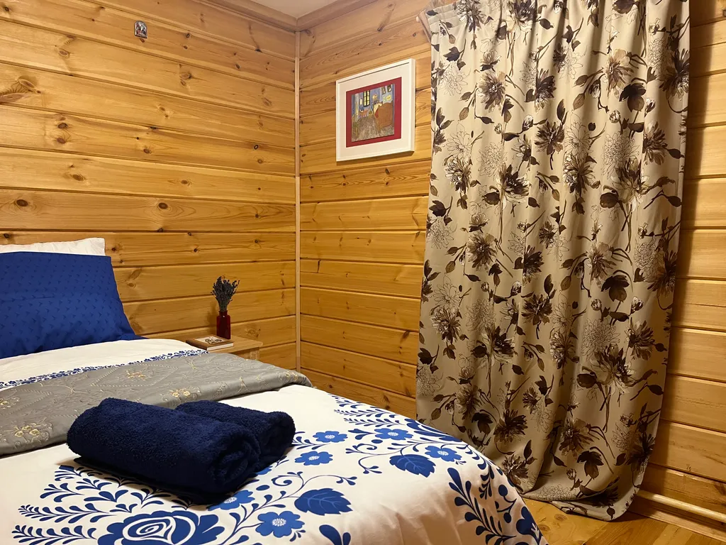 Домик у плотины