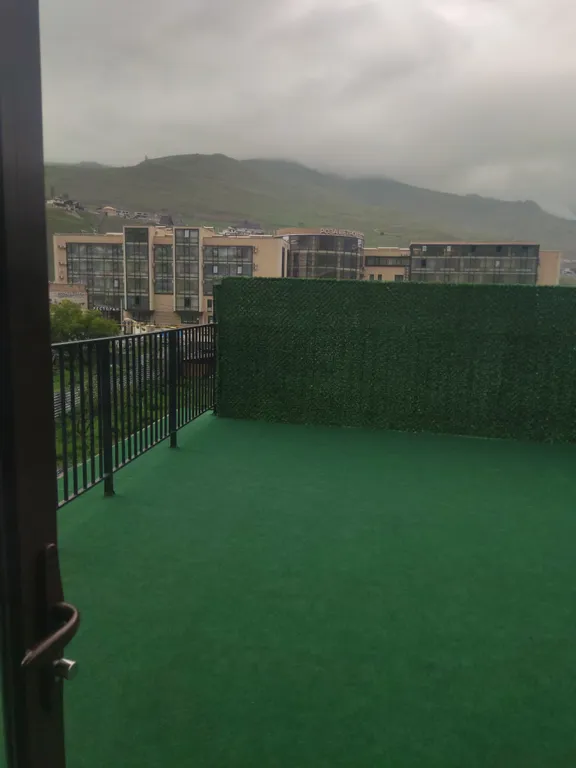 Дом с бассейном