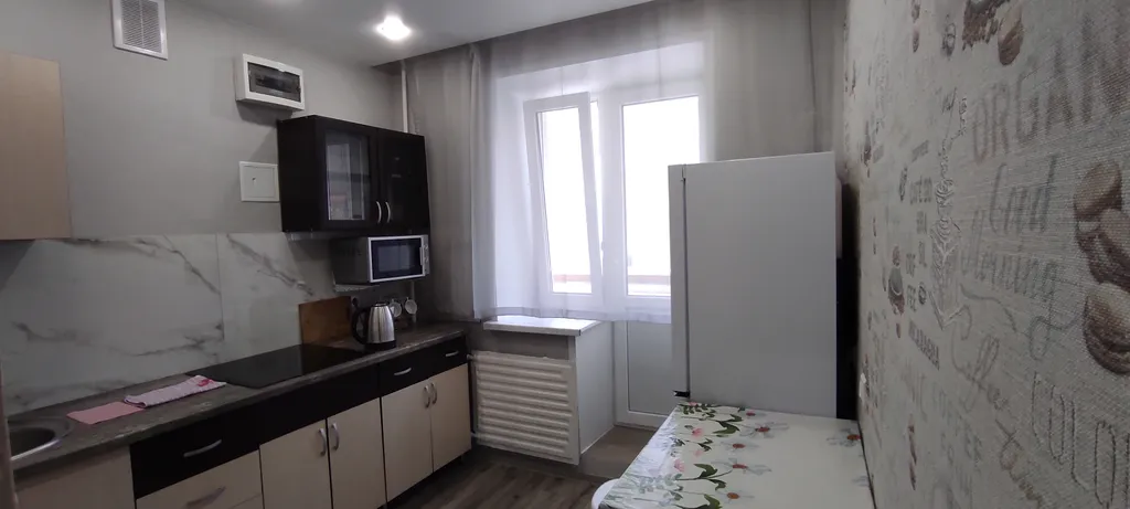 Уютная квартира рядом с Арена 2000