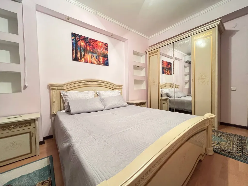 На Набережной