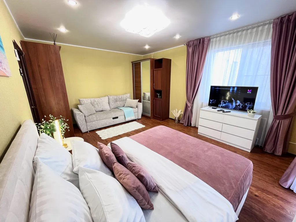 Уютная квартира в 10 минутах езды от центра в новом доме