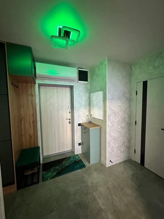 3-комнатная квартира в 500 метрах до моря