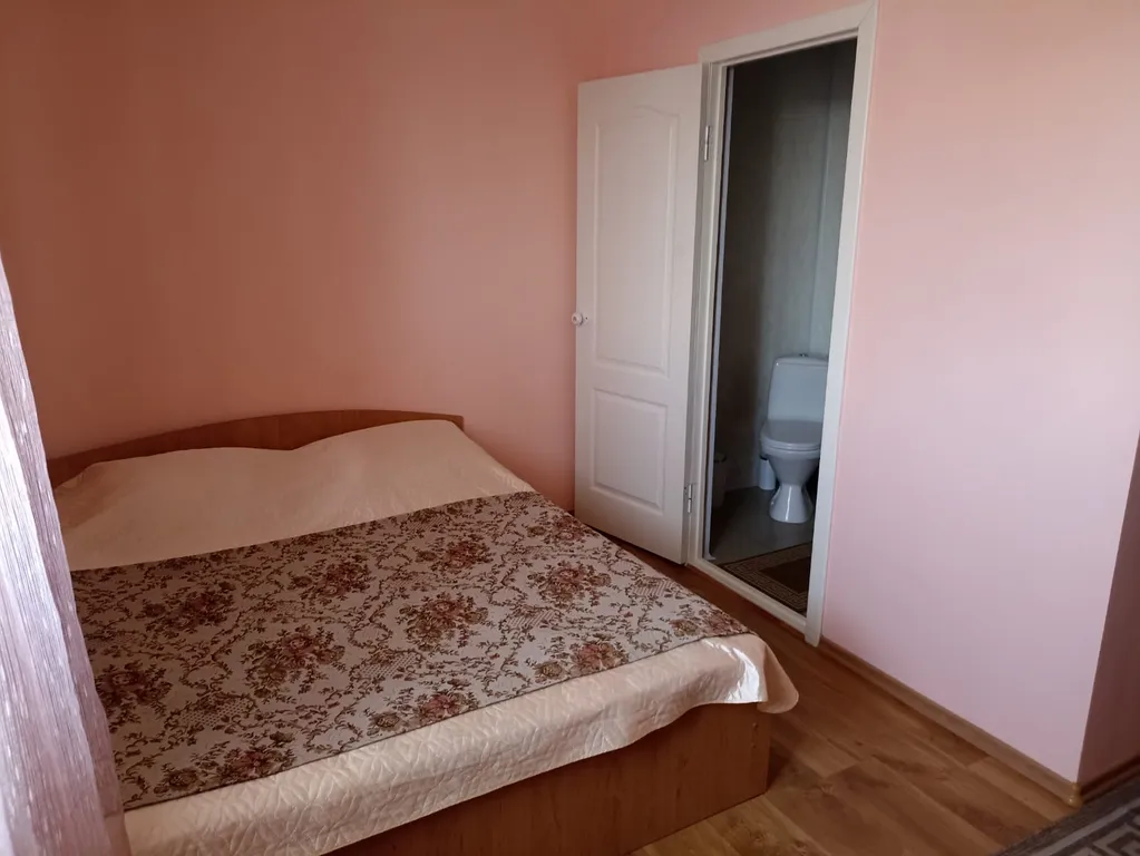 Розовая комната