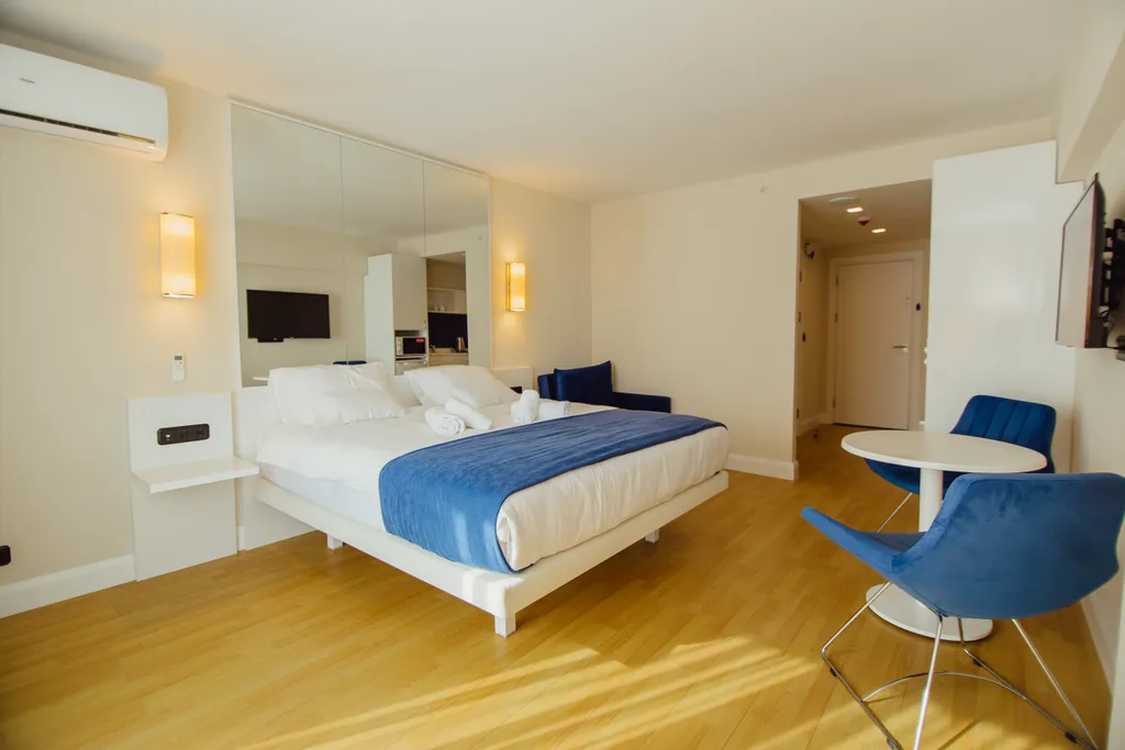 Апартаменты с видом на море первая линия Orbi City