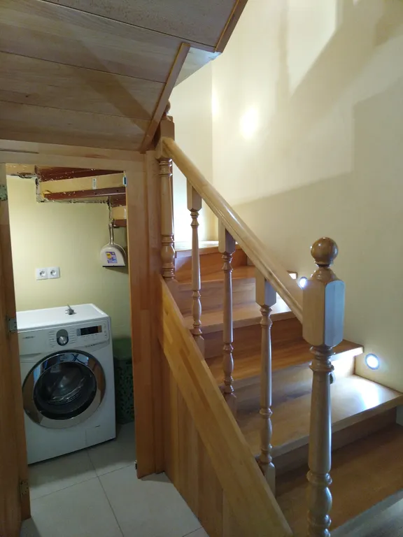 Таунхаус у озера в сосновом лесу