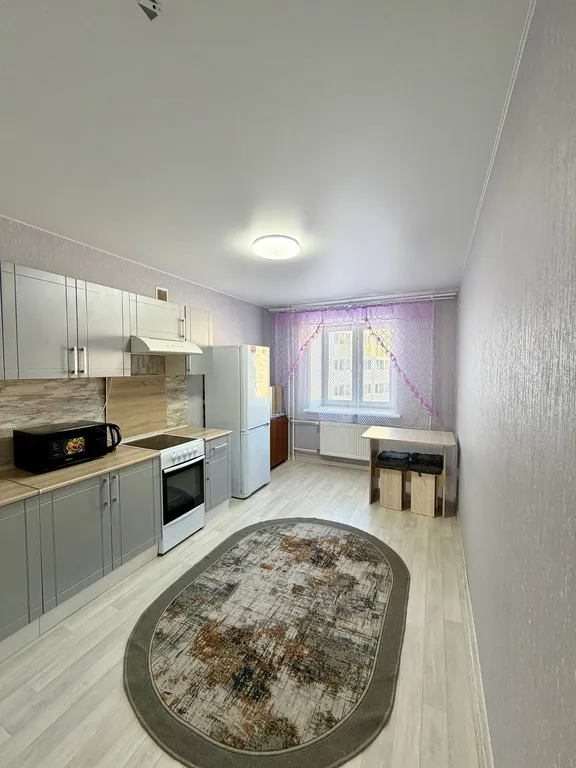 В центре ишима! Просторная 3-комн. Для командировок и семьи