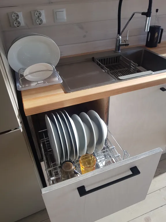 Коттедж Очень уютный, тёплый и красивый дом с витражным остеклением — Введенская Слобода