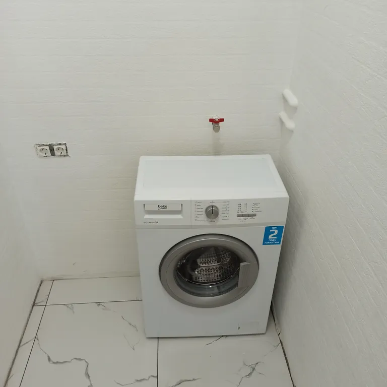 Двухуровневый апартамент в здании ТЦ