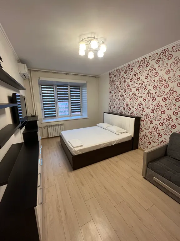 Квартира Вместительная квартира, закрытый двор, рядом с ТЦ Покровскай — Красноярск