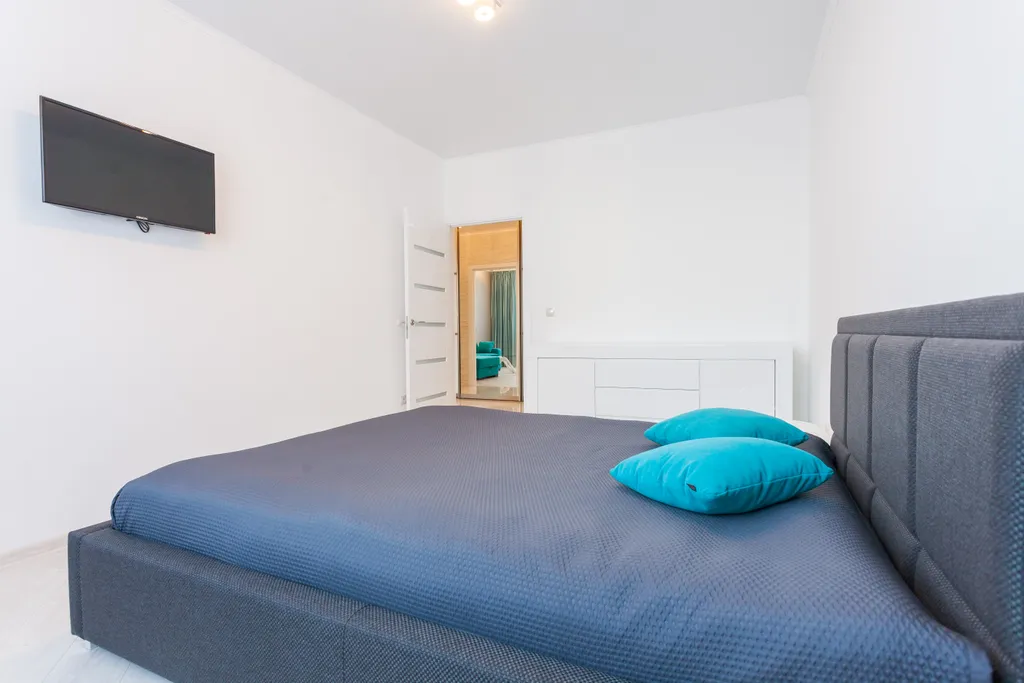 Квартира 2-комнатная Квартира — Калининград