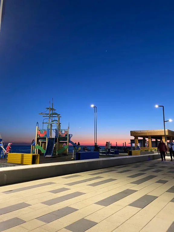 Орхидея – евродвушка у моря с открытым бассейном на территории