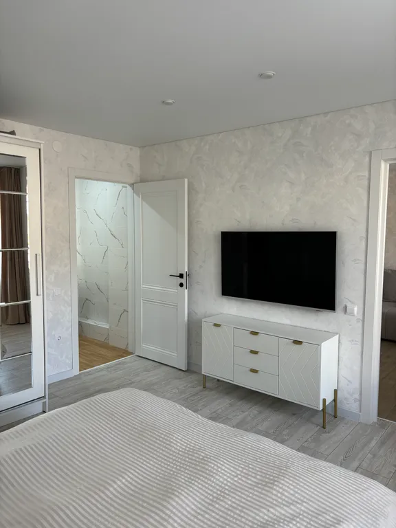 Двухкомнатный номер с кухней и бассейном