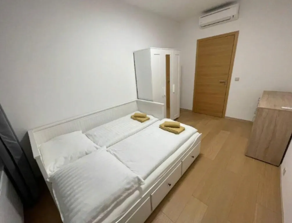 Panorama City Apartment