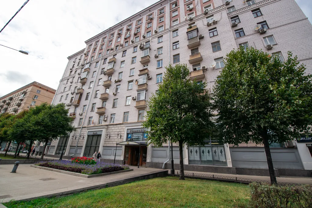 Квартира Версаль, двухэтажная 6-комнатная квартира — Москва