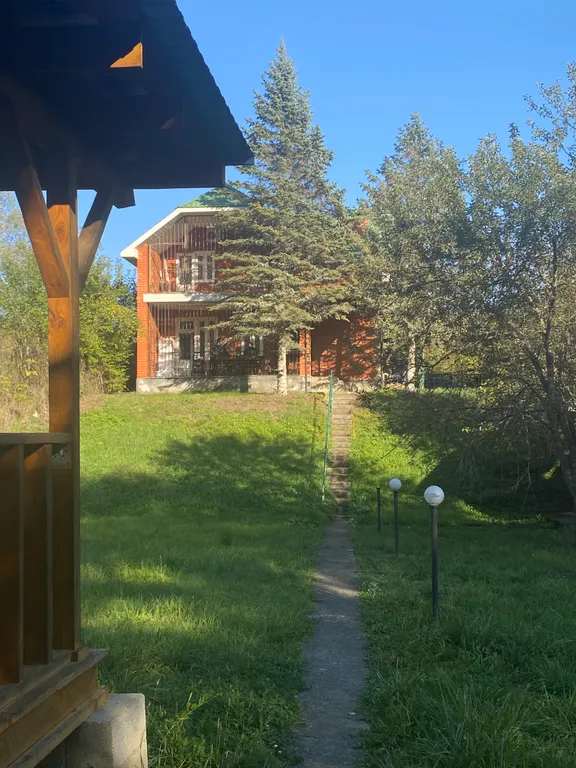 Коттедж Дом на берегу реки — аренда посуточно в Майкоп