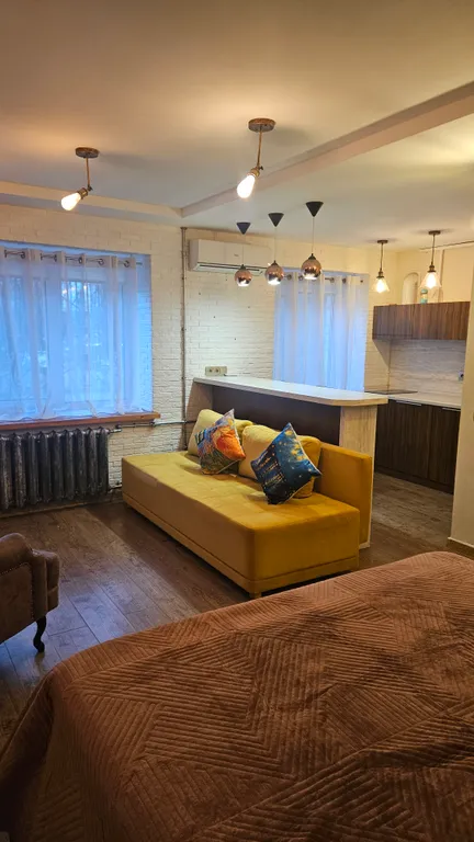 Уютная студия на набережной