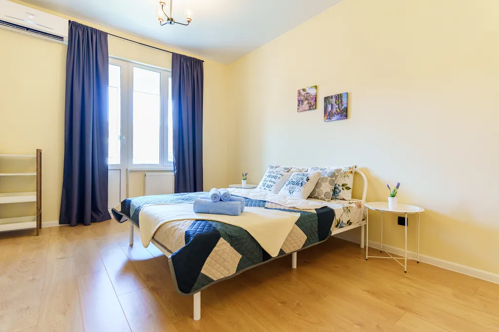 Светлая квартира рядом с морем