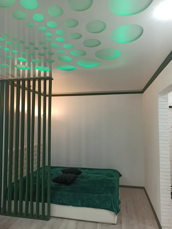 Квартира студия с панорамными окнами