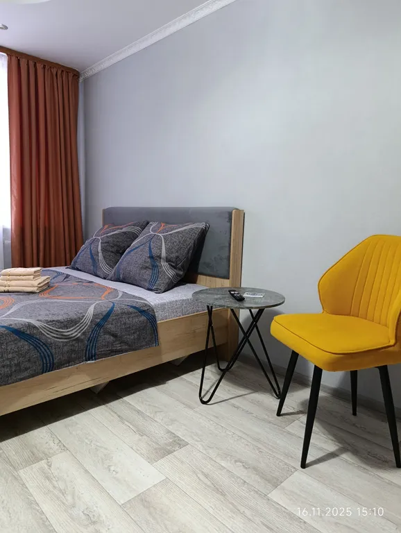 Свежая 2-х комнатная квартира — аренда посуточно в Мирный