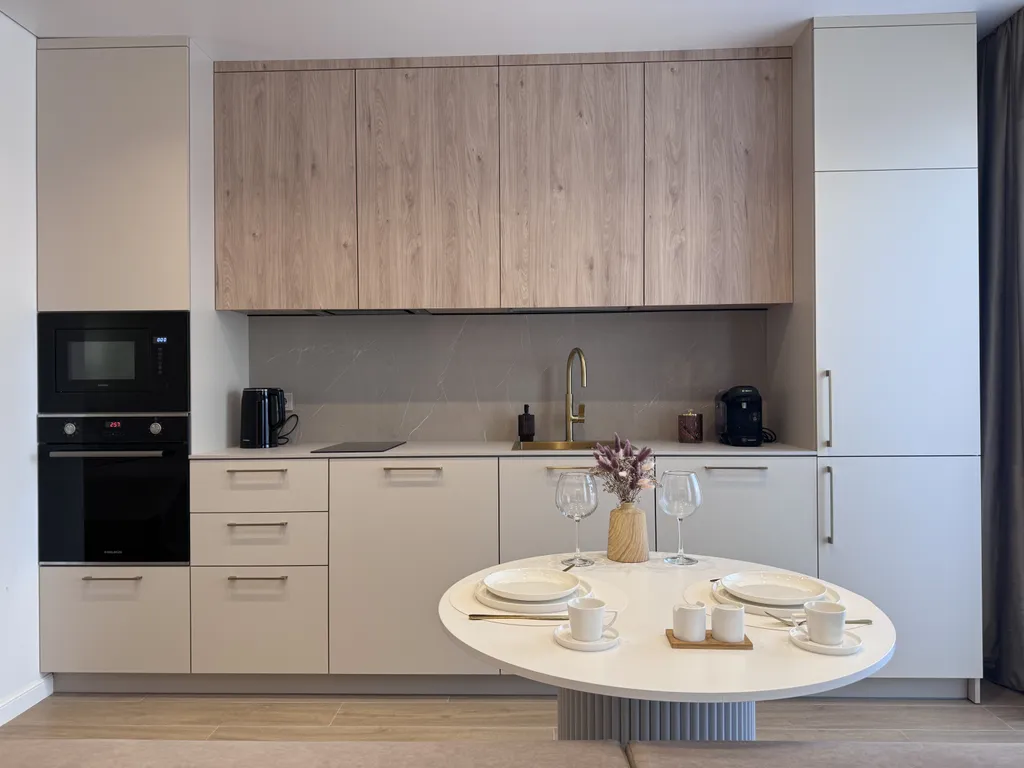 Дизайнерский апартамент с видом на море