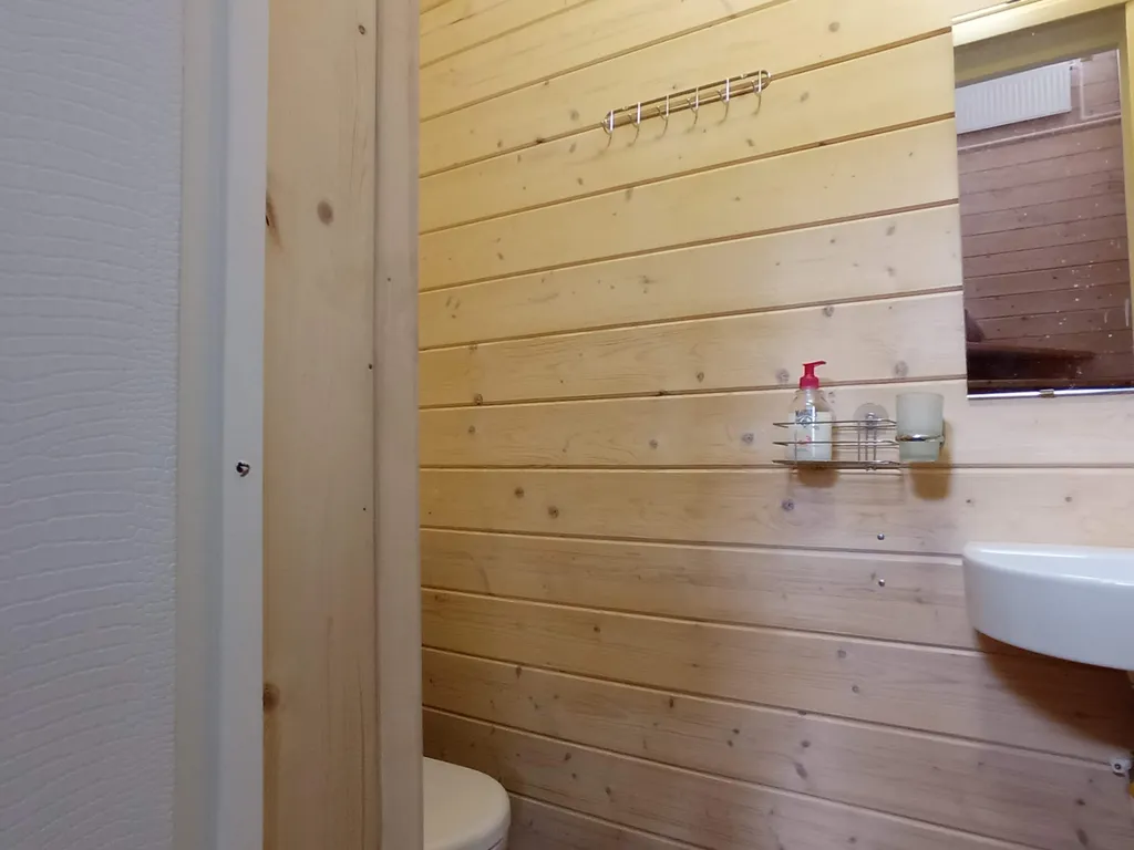 Двухэтажные апартаменты в доме у озера