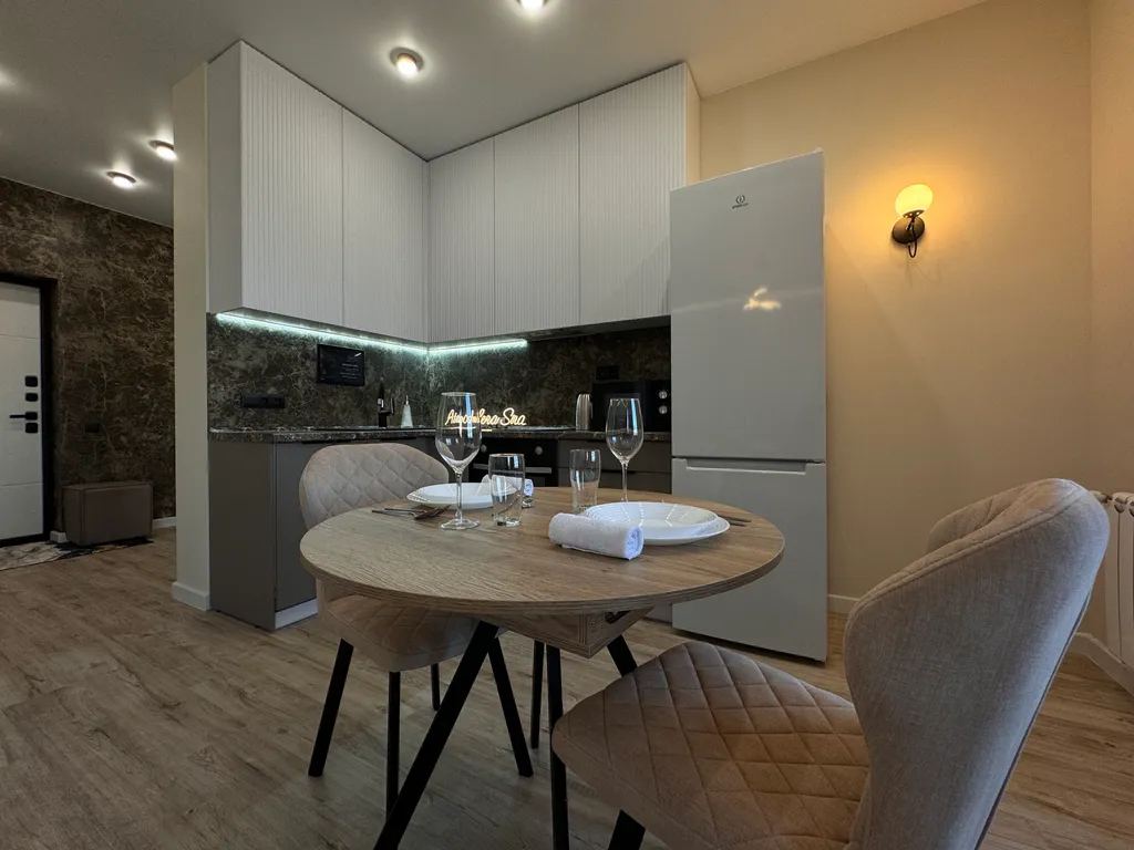 Роскошная квартира у ТРЦ Аура в новом доме