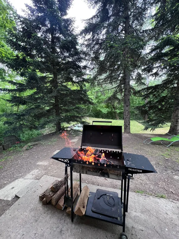Коттедж Дом на берегу горной реки — Приреченский